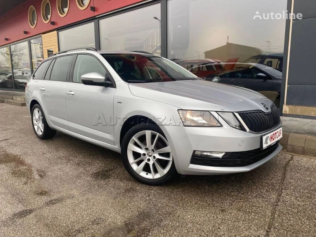 Škoda Octavia Combi 1.6 TDI 115k Ambition DSG エステート車