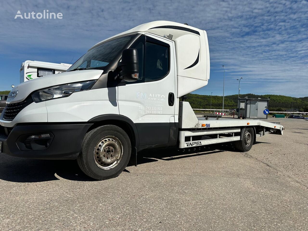 IVECO Daily 35S18 牽引車  (3.5t未満)