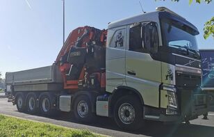 Volvo Fassi F1650 フラットベッドトラック