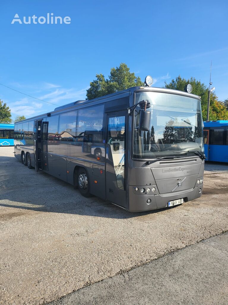 Volvo 8700 B12B  長距離バス