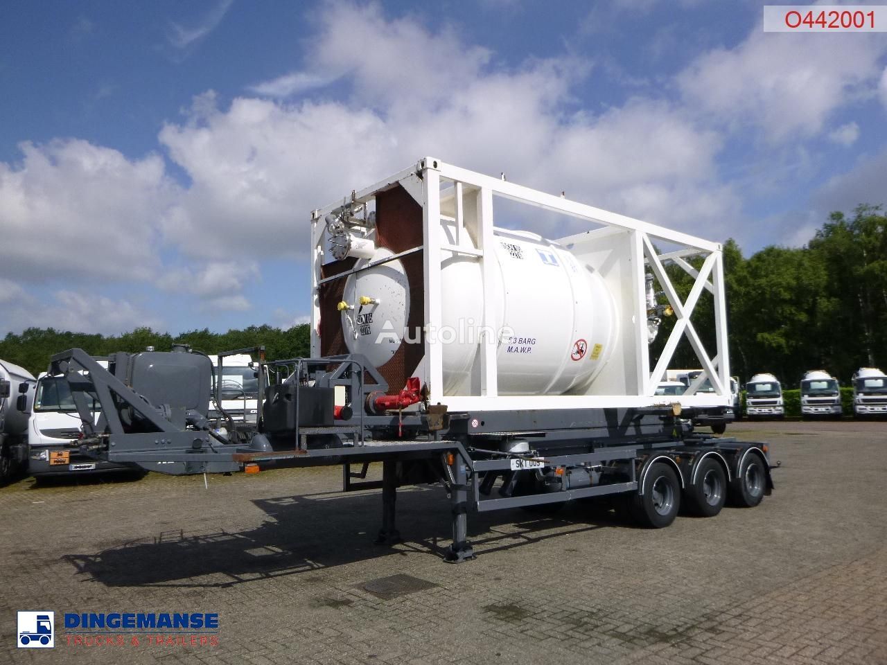 HTS 3-axle container trailer (sliding, tipping) + 20 ft ISO silo tan チッパーセミトレーラ